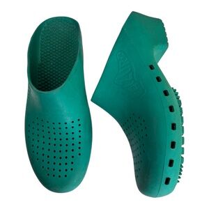 Calzuro Clogs Eu Sz 38-39, US 8.5-9.5 medical, healthcare, washable, comfortable
